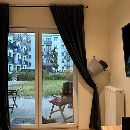 Relax&comfort New Waw 50 Sqm With Terrace, Garden, Free Parking And Ac * Warsaw
