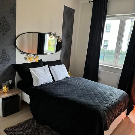 Relax&comfort New Waw 50 Sqm With Terrace, Garden, Free Parking And Ac