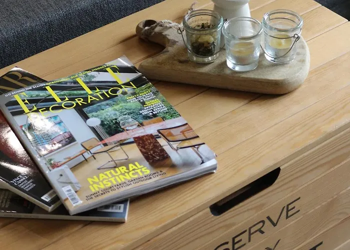 Elegant With Private Garden, Ac And Garage, Near Airport Varsó