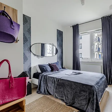 Relax&comfort New Waw 50 Sqm With Terrace, Garden, Free Parking And Ac Lägenhet