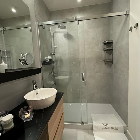 Lägenhet Relax&comfort New Waw 50 Sqm With Terrace, Garden, Free Parking And Ac