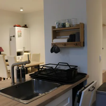 Relax&comfort New Waw 50 Sqm With Terrace, Garden, Free Parking And Ac Warszawa